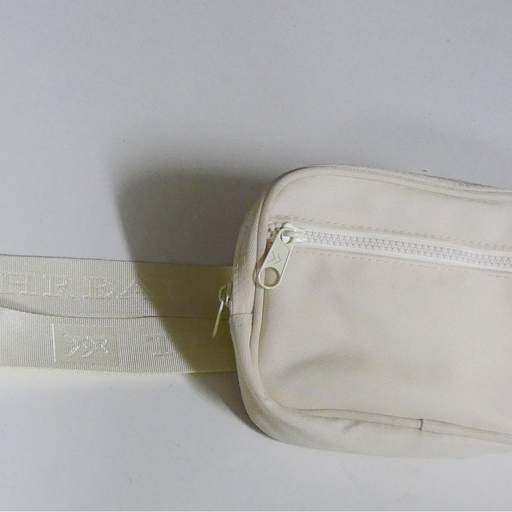 Cross Body - image 1